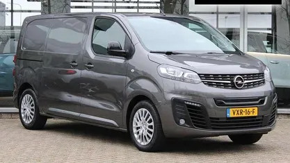 Grijs Gebruikt 2023 Opel Vivaro-e Combi Van | € 25.945 (Super prijs)