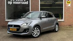 Grijs Gebruikt 2020 Suzuki Swift Hatchback | € 14.450 (Eerlijke prijs)