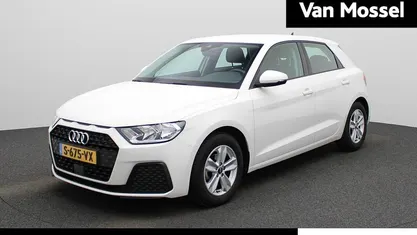 Wit Occasion 2023 Audi A1 Sportback Proline Hatchback | € 21.745 (Eerlijke prijs)