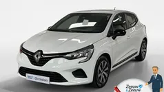 Ijswit 369 Gebruikt 2022 Renault Clio V Equilibre Hatchback | € 15.935 (Eerlijke prijs)
