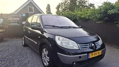 Gebruikt 2005 Renault Scénic II Luxe MPV | € 845 (Eerlijke prijs)