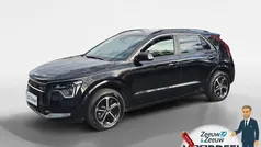 Zwart Gebruikt 2023 Kia Niro SUV | € 30.445 (Eerlijke prijs)