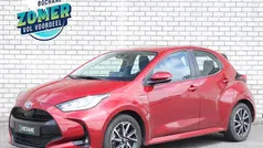 Gebruikt 2020 Toyota Yaris Hybrid Edition Hatchback | € 21.195 (Eerlijke prijs)