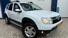 Wit Gebruikt 2010 Dacia Duster Lauréate SUV | € 7.495 (Eerlijke prijs)