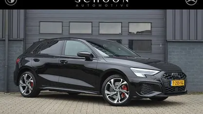 Occasion 2021 Audi A3 Sportback Competition Hatchback | € 26.950 (Super prijs)