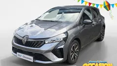 Gebruikt 2024 Renault Clio V Techno Hatchback | € 21.935 (Eerlijke prijs)
