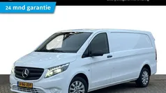 Wit Gebruikt 2023 Mercedes Vito MPV | € 36.950 (Eerlijke prijs)