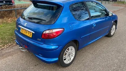 Occasion Peugeot 206 Forever 75 PK (55 kW) 2007 Blauw Hatchback