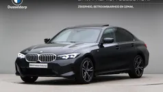 Zwart Gebruikt 2025 BMW 330e M Sport Sedan | € 52.900 (Super prijs)