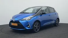 Blauw metallic Gebruikt 2018 Toyota Yaris Hatchback | € 16.980 (Eerlijke prijs)