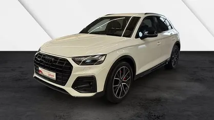 Occasion 2025 Audi Q5 Competition SUV | € 56.950 (Eerlijke prijs)