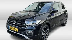 Zwart Gebruikt 2021 VW T-Cross Style SUV | € 25.450 (Eerlijke prijs)