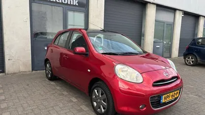 Rood Occasion 2013 Nissan Micra S Hatchback | € 4.750 (Eerlijke prijs)