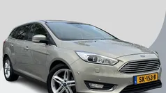 Grijs Gebruikt 2017 Ford Focus Titanium Stationwagen | € 11.950 (Eerlijke prijs)