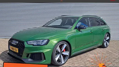 Groen metallic Gebruikt 2018 Audi RS4 Sport Stationwagen | € 58.495 (Eerlijke prijs)