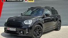 Zwart, metallic lak Gebruikt 2021 Mini Cooper Countryman Chili SUV | € 29.945 (Eerlijke prijs)