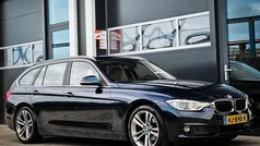 Blauw Gebruikt 2015 BMW 320 Luxury Line Stationwagen | € 12.950 (Eerlijke prijs)