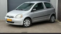 Grijs Gebruikt 2002 Toyota Yaris Sol Hatchback | € 2.150 (Goede deal)