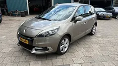 Bruin Gebruikt 2012 Renault Scénic III Dynamique MPV | € 4.250 (Eerlijke prijs)