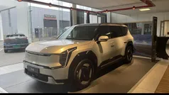 Grijs Nieuw 2025 Kia EV9 Advance SUV | € 70.197 (Goede deal)