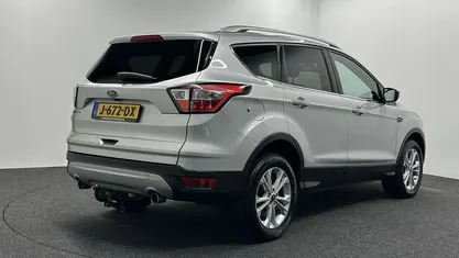 Grijs Occasion 2019 Ford Kuga Titanium SUV | € 14.750 (Eerlijke prijs)