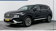Zwart Gebruikt 2023 Hyundai Santa Fe Comfort SUV | € 40.900 (Eerlijke prijs)