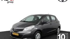 Grijs Gebruikt 2013 Toyota Yaris Hatchback | € 6.950 (Eerlijke prijs)