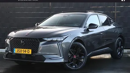 Grijs Occasion 2023 DS Automobiles DS4 Performance Line Plus Hatchback | € 25.450 (Eerlijke prijs)