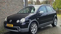 Zwart Gebruikt 2004 VW Polo Cross Hatchback | € 3.250 (Eerlijke prijs)