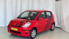 Rood Gebruikt 2009 Daihatsu Sirion Hatchback | € 2.499 (Eerlijke prijs)