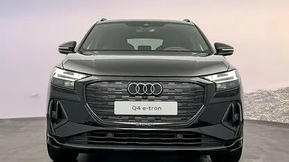 Zwart Nieuw 2026 Audi Q4 e-tron Competition SUV | € 53.750 (Goede deal)