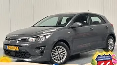 Prg Gebruikt 2023 Kia Rio Hatchback | € 18.950 (Eerlijke prijs)