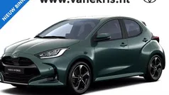 Groen, metallic lak Nieuw 2025 Toyota Yaris Hybrid Executive Hatchback | € 34.235 (Eerlijke prijs)