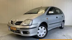 Grijs Gebruikt 2005 Nissan Almera Tino MPV | € 1.950 (Eerlijke prijs)