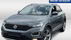 Gebruikt 2021 VW T-Roc Sport SUV | € 28.950 (Eerlijke prijs)