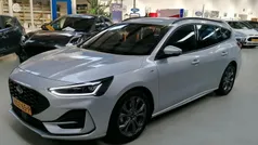 Grijs Gebruikt 2023 Ford Focus ST-Line Stationwagen | € 24.950 (Eerlijke prijs)