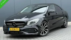 Zwart, metallic lak Gebruikt 2014 Mercedes CLA180 Edition Sedan | € 12.895 (Eerlijke prijs)