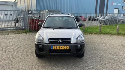 Gebruikt 2006 Hyundai Tucson SUV | € 2.999 (Eerlijke prijs)