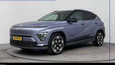 Meta blue Gebruikt 2024 Hyundai Kona Premium SUV | € 36.900 (Super prijs)