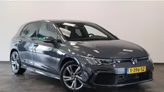Grijs Gebruikt 2024 VW Golf VIII R-line Hatchback | € 33.840 (Eerlijke prijs)