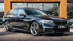 Zwart Gebruikt 2020 BMW M550 Executive Sedan | € 49.900 (Eerlijke prijs)