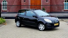 Gebruikt 2008 Renault Twingo Authentique Hatchback | € 2.199 (Eerlijke prijs)