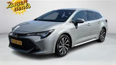 Grijs Gebruikt 2022 Toyota Corolla Stationwagen | € 24.945 (Eerlijke prijs)