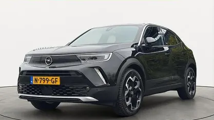 Zwart (metallic) Occasion 2021 Opel Mokka-e Elegance SUV | € 16.430 (Eerlijke prijs)