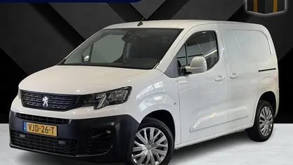 Gebruikt 2021 Peugeot Partner Premium MPV | € 13.475 (Eerlijke prijs)