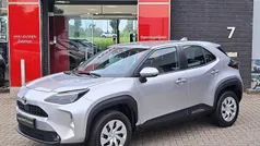 Zilver Gebruikt 2024 Toyota Yaris Cross Active SUV | € 25.900 (Goede deal)