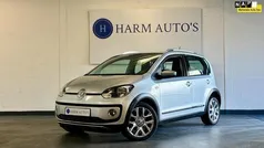 Zilver Gebruikt 2014 VW cross up! Hatchback | € 7.899 (Eerlijke prijs)