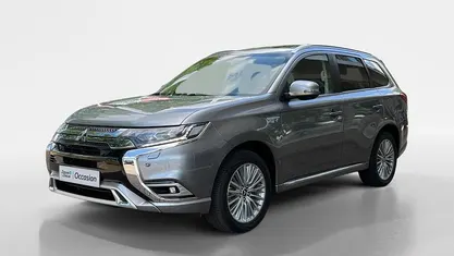 Gebruikt 2020 Mitsubishi Outlander P-HEV Intense+ SUV | € 22.745 (Eerlijke prijs)