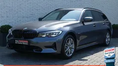 Grijs Gebruikt 2022 BMW 330e Sport Line Stationwagen | € 29.900 (Goede deal)