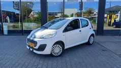 Wit Gebruikt 2013 Peugeot 107 Access Hatchback | € 3.950 (Eerlijke prijs)